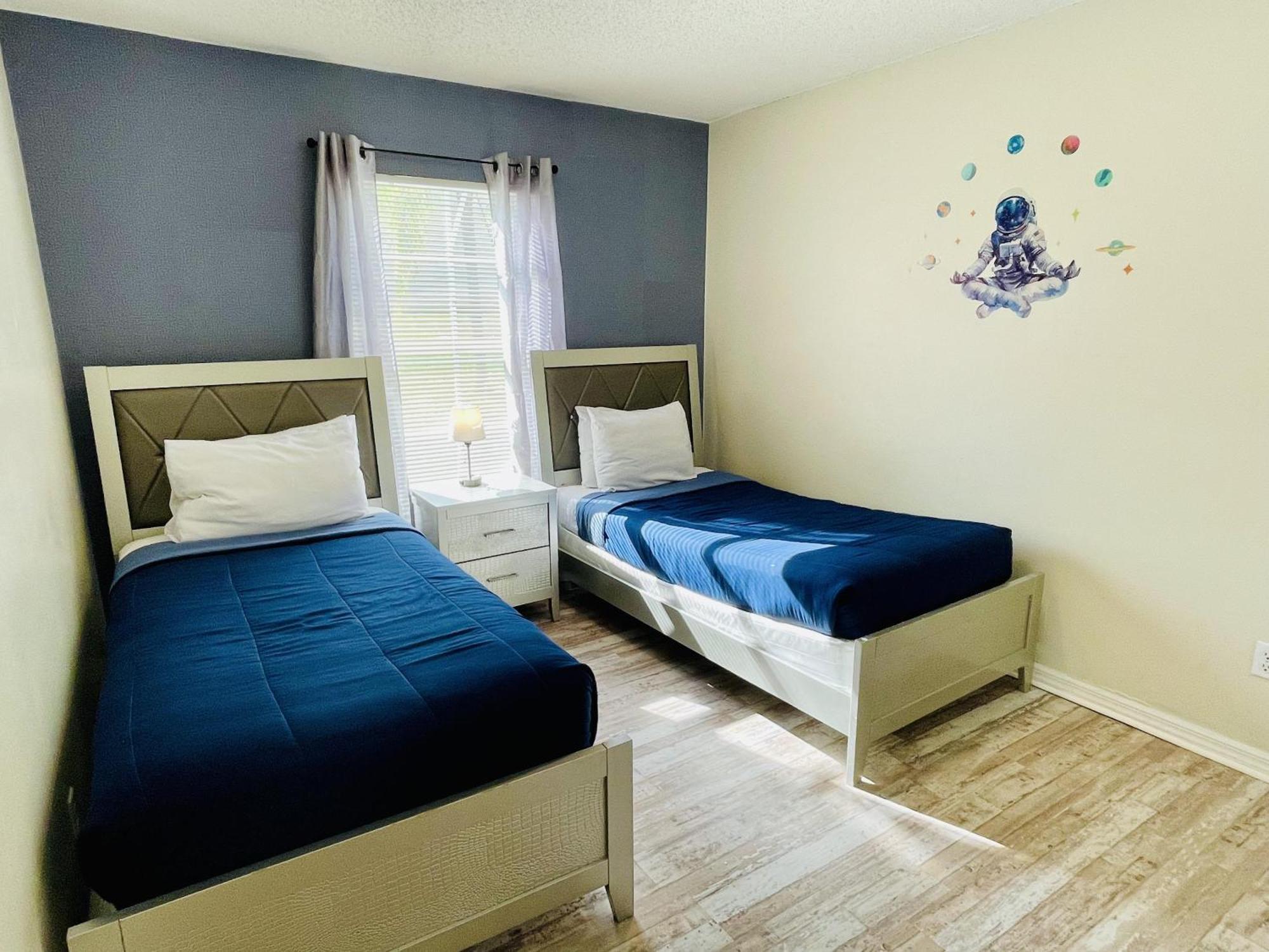 Beautiful 5-5 Bedroom Home!!! Kissimmee Eksteriør bilde