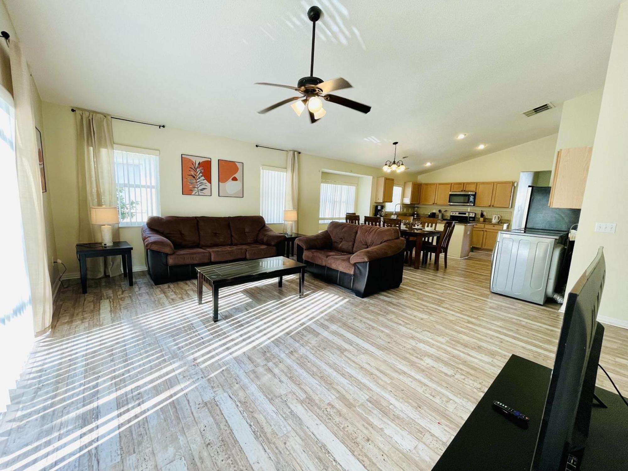 Beautiful 5-5 Bedroom Home!!! Kissimmee Eksteriør bilde